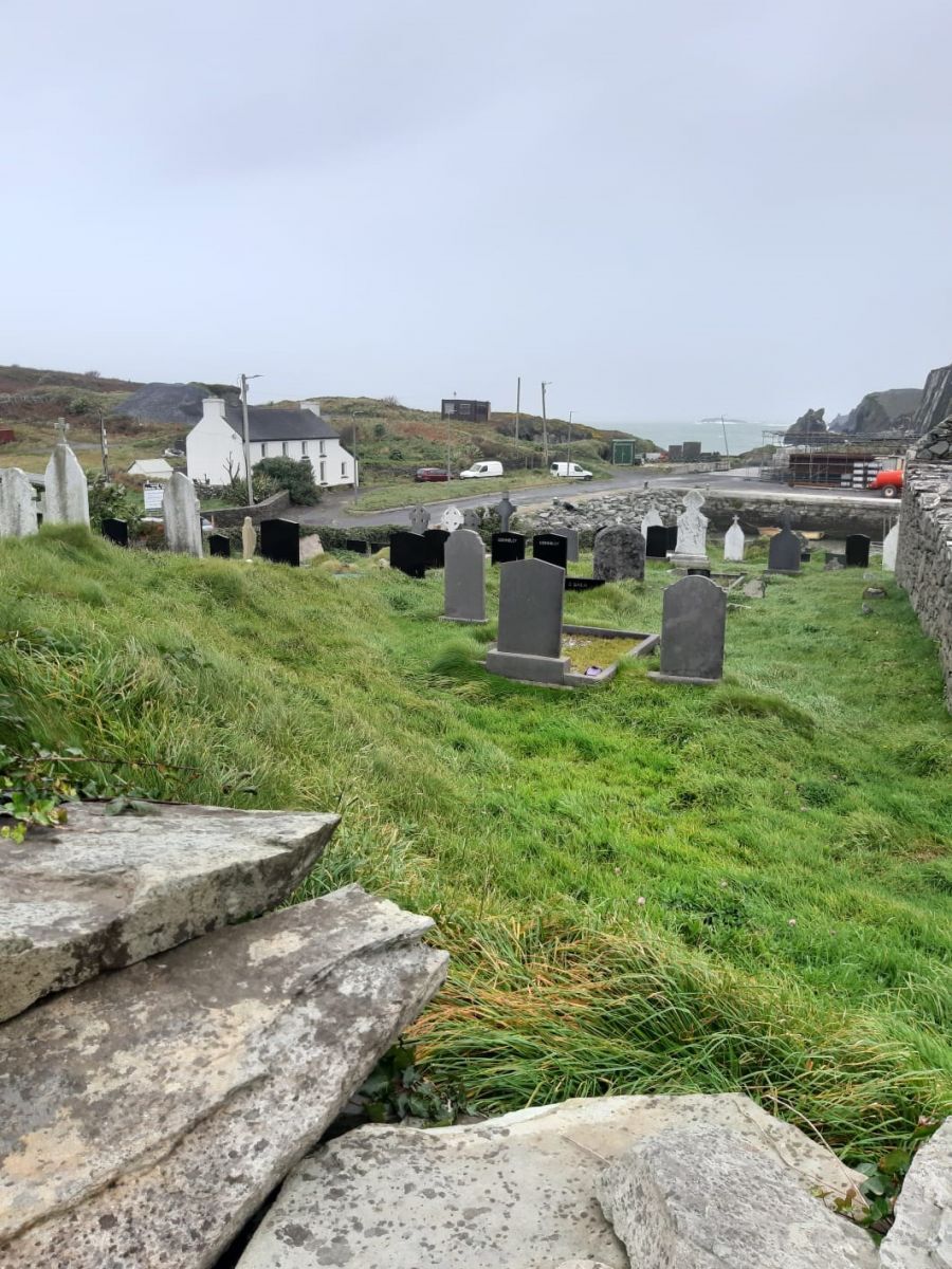 Cape Clear Graveyard, Reilig Ciarán